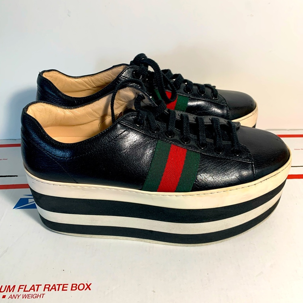 Gucci platform shoes, size 7